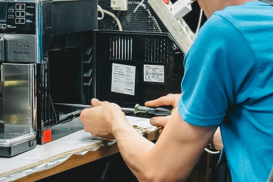 Appliance repair on site